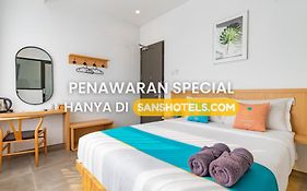 Sans Hotel Bobosini Malang by RedDoorz